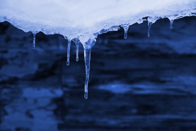 Can a liquid behave like a solid?