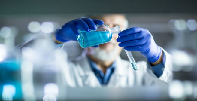 Chemists are racing to create 'robo-chemist,' a synthesis machine