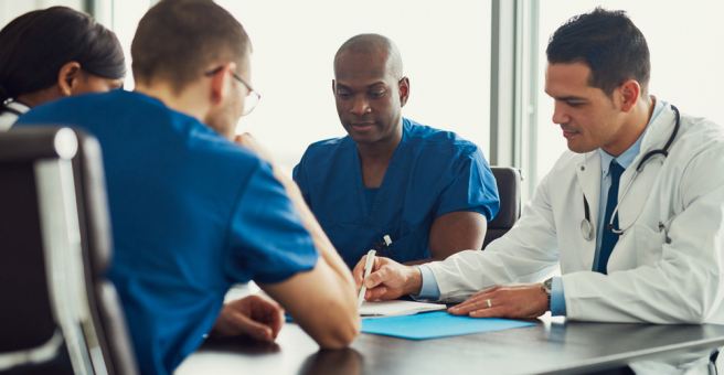 Physicians outperform app-based symptom checkers in diagnostic accuracy