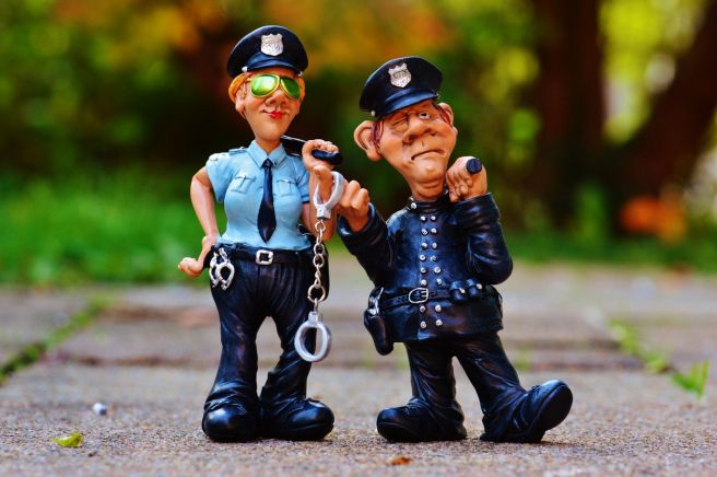 Should research misconduct be considered a criminal offence?