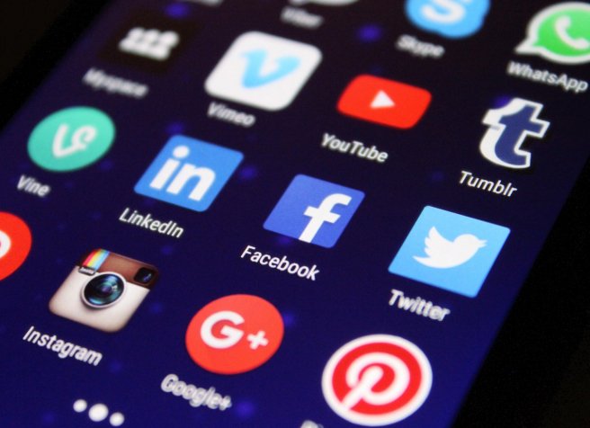 Why academic journals, publishers, and societies should have a social media presence