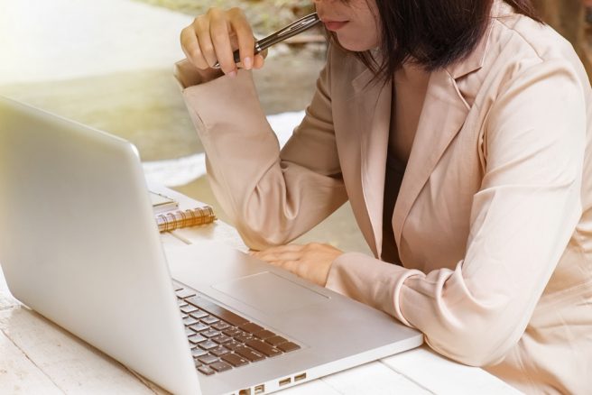 How to communicate with the journal editor