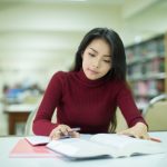 How to write a book review