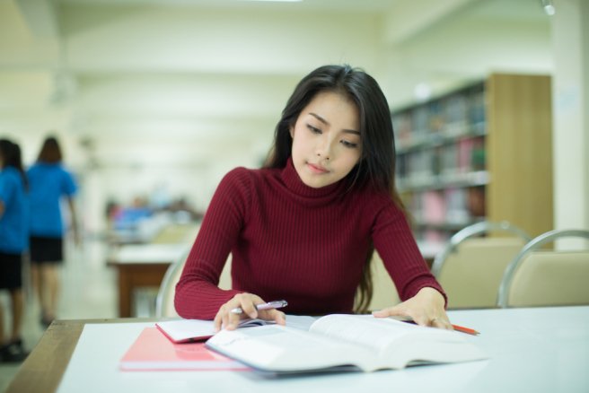 How to write a book review