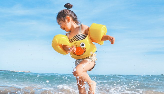 My poolside PhD: Into the life of a PhD mom