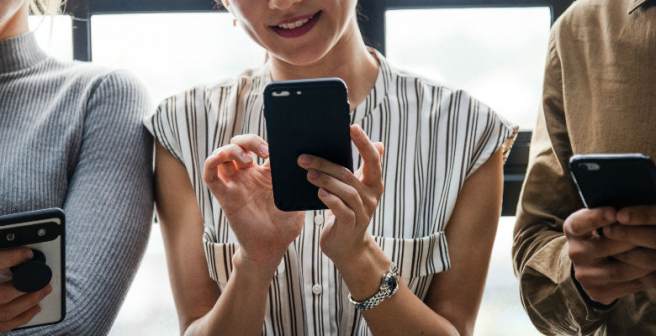 What prompts people to share promoted advertisements on social media?