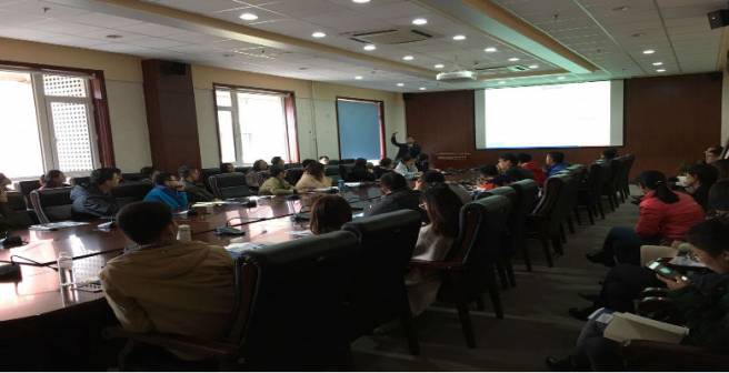 Editage conducts a seminar at DUT, Dalian in China