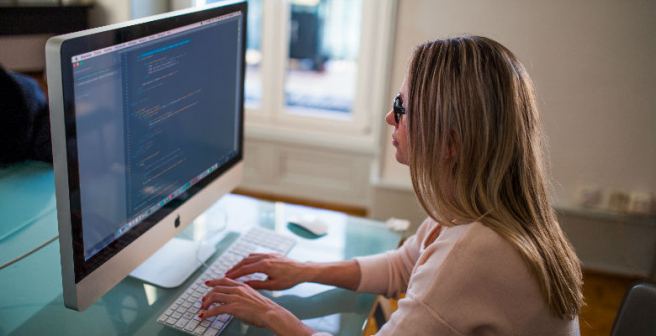 The rise of the freelance scientist