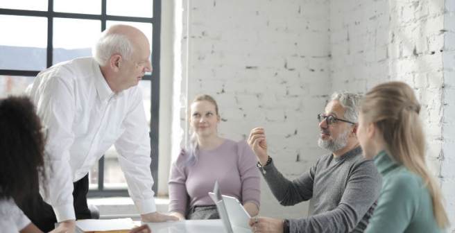 Can peer review training foster trust in the research process?