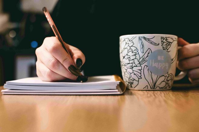 WEBINAR: Don’t Write Like a Scientist - How to Capture Your Reader’s Attention