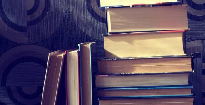Top 10 books or other resources on academic writing for researchers