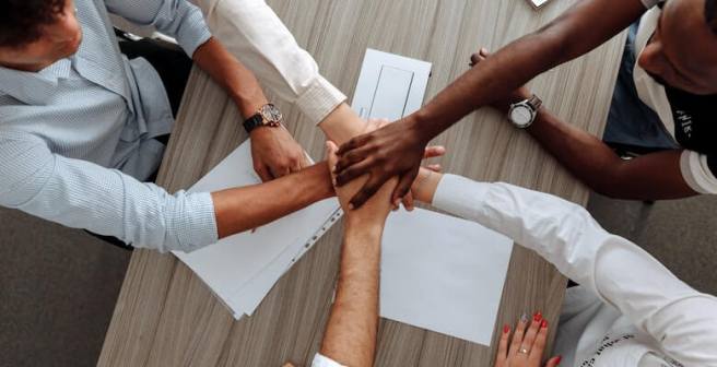 How to foster a culture of healthy collaboration in research