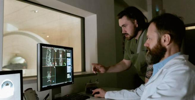 Statistical approaches for analyzing imaging data: An overview
