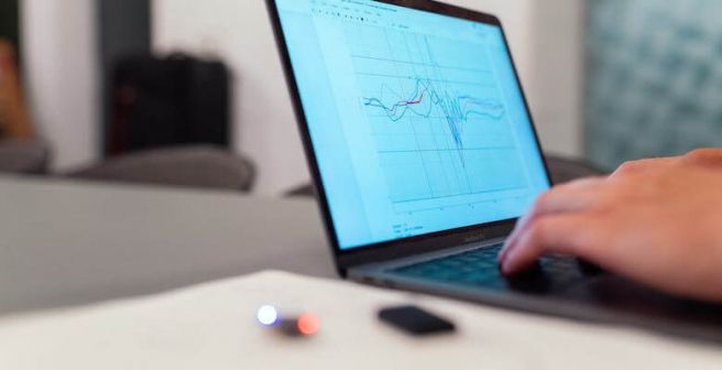 Using bayesian methods for data cleaning: A guide for biomedical researchers